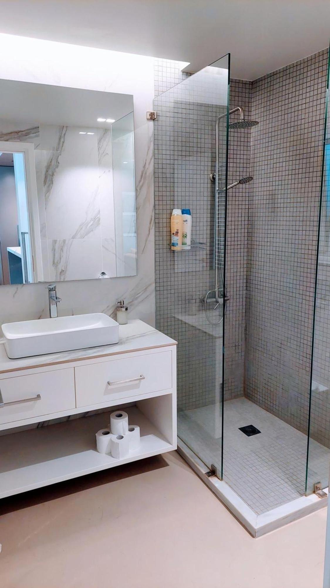 Luxurious Minimal Apartment In Acropolis Athen Eksteriør bilde