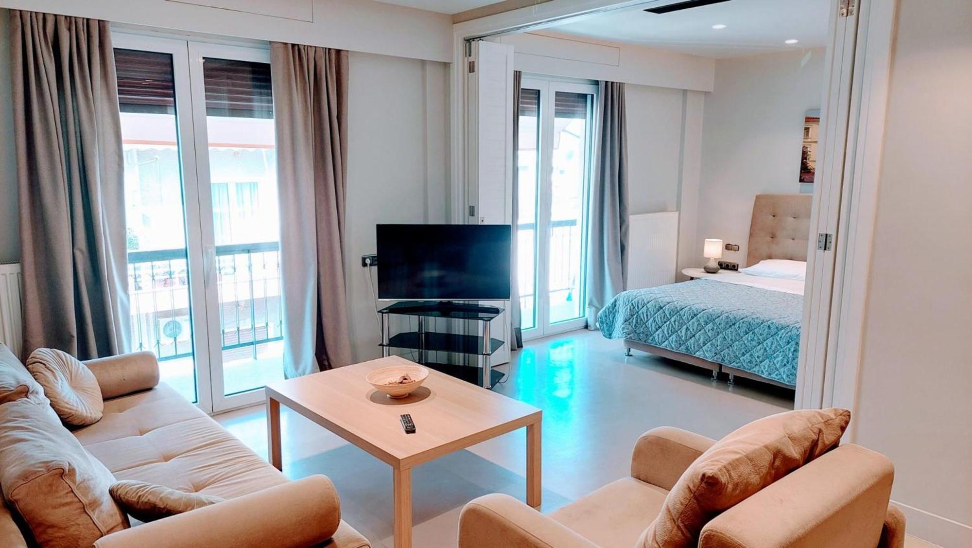 Luxurious Minimal Apartment In Acropolis Athen Eksteriør bilde