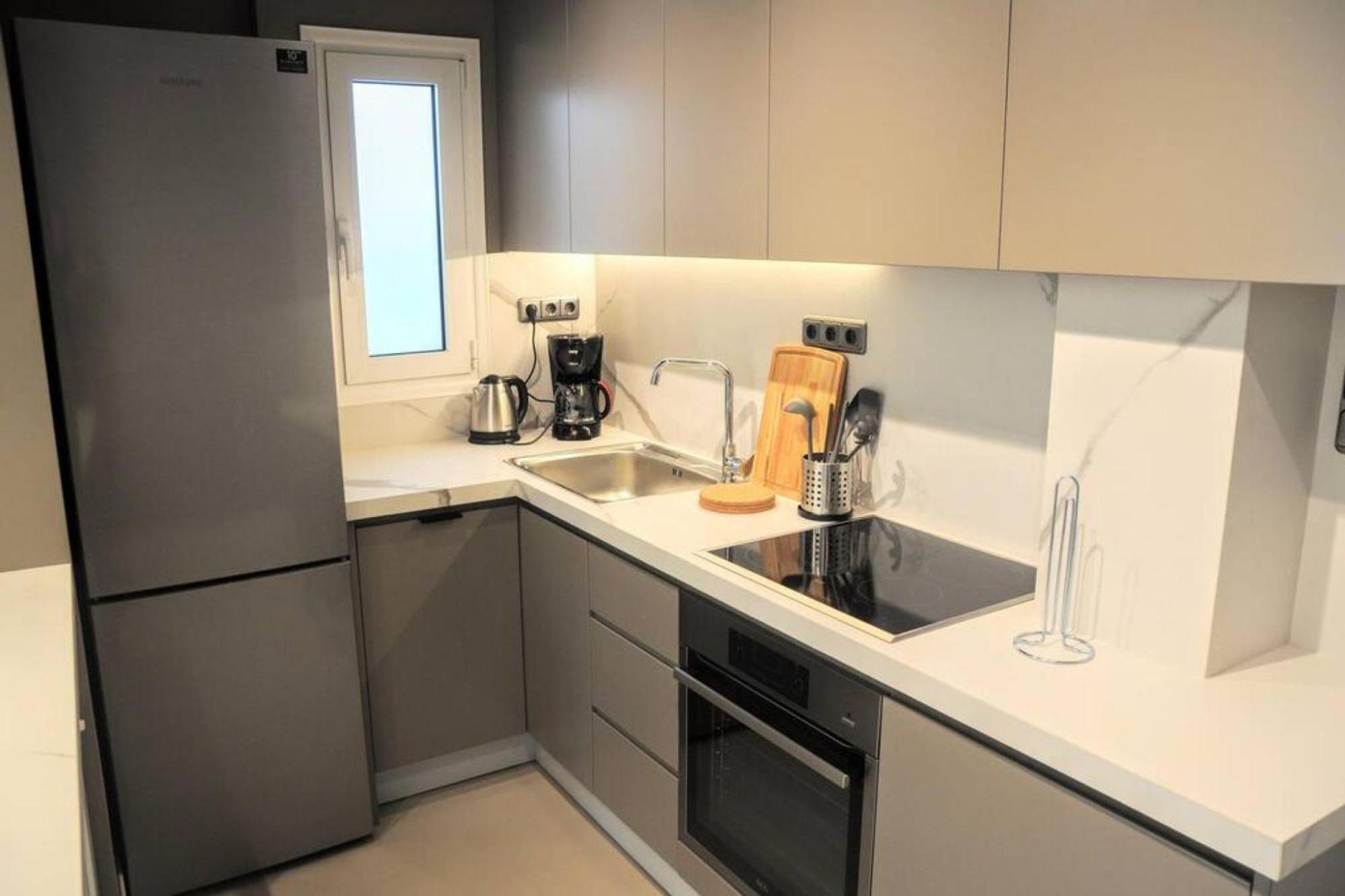 Luxurious Minimal Apartment In Acropolis Athen Eksteriør bilde